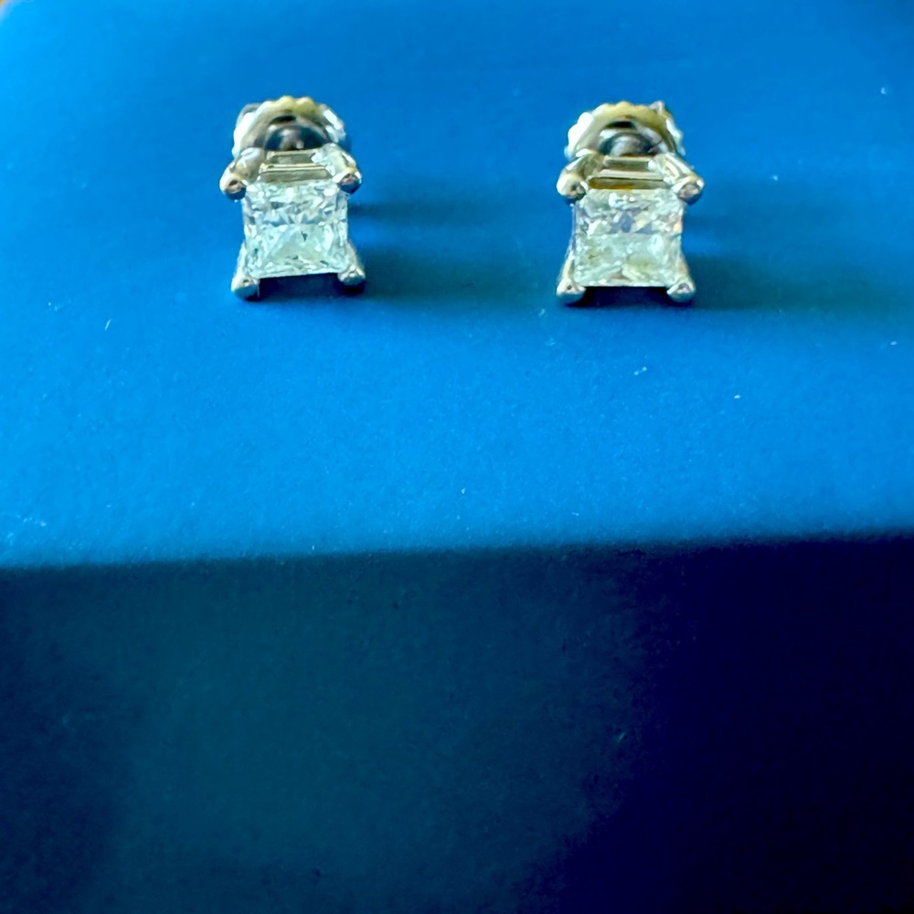 1kw diamond earrings 14k white gold